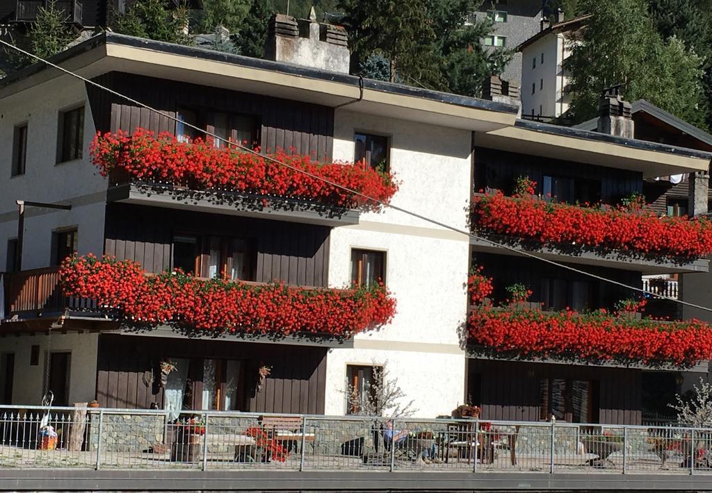 Appartamentinid Valtournenche Exterior foto